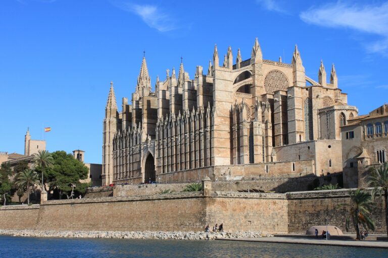 mallorca, cathedral, palma-3543348.jpg